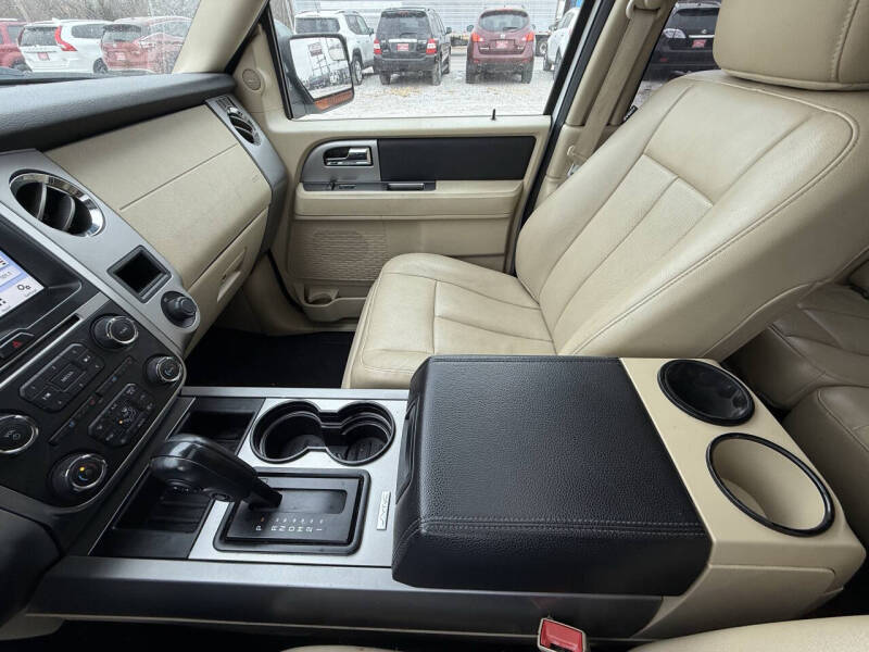 2017 Ford Expedition XLT