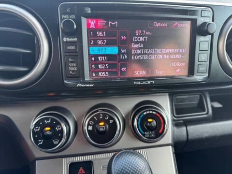 2013 Scion xB