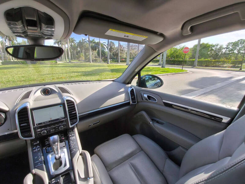 2014 Porsche Cayenne