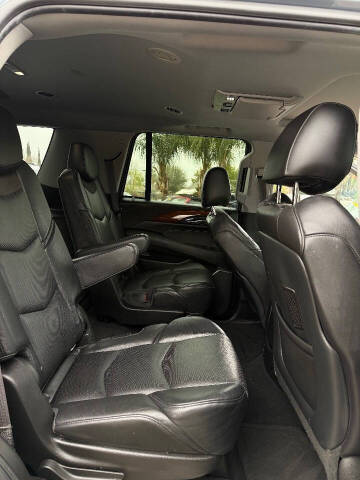 2015 Cadillac Escalade Premium