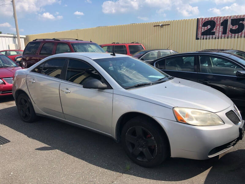 2009 Pontiac G6 for sale at Debo Bros Auto Sales in Philadelphia PA