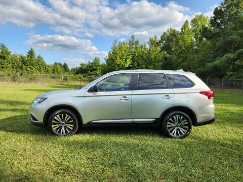 2020 Mitsubishi Outlander for sale at Poole Automotive in Laurinburg NC