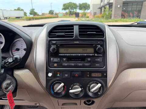 2004 Toyota RAV4