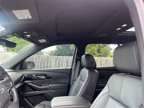 2022 Chevrolet Traverse RS