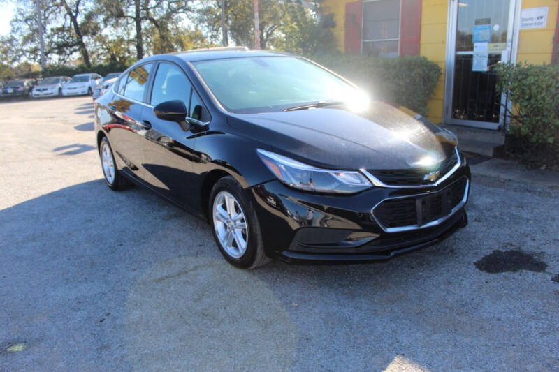 2016 Chevrolet Cruze LT photo 5