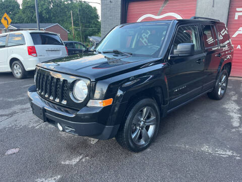 2015 Jeep Patriot for sale at Apple Auto Sales Inc in Camillus NY