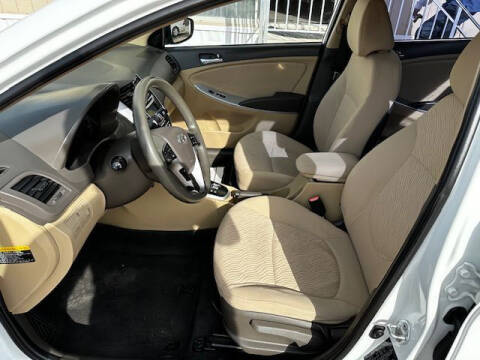 2013 Hyundai Accent GLS