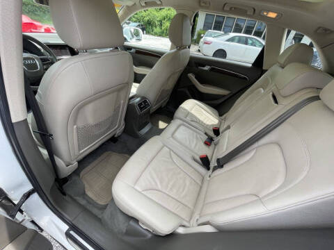 2012 Audi Q5 2.0T quattro Premium Plus