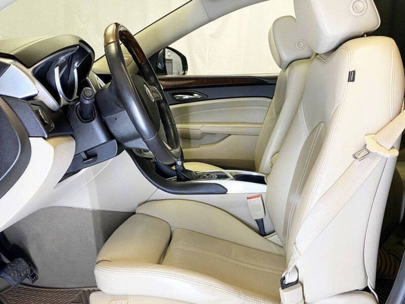 2010 Cadillac SRX Luxury Collection