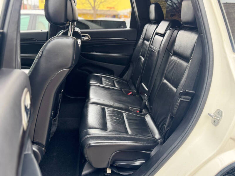 2012 Jeep Grand Cherokee Laredo