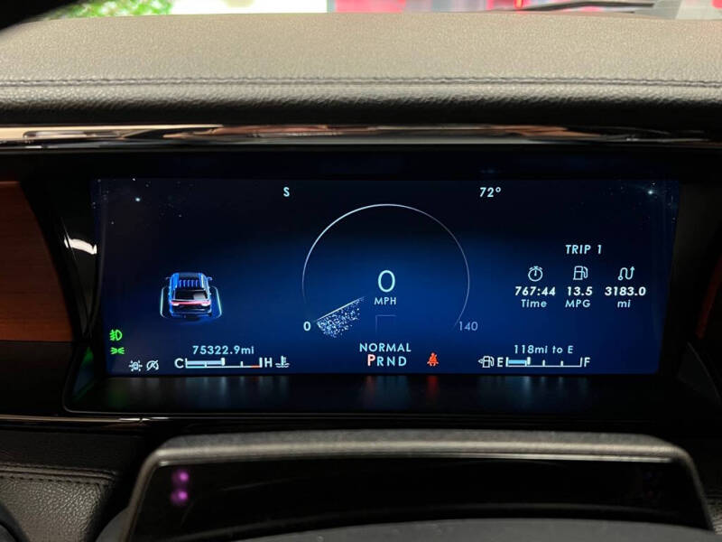 2022 Lincoln Navigator L Reserve