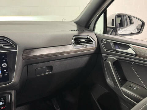 2024 Volkswagen Tiguan SEL R-Line 4Motion