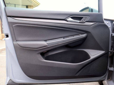 2022 Volkswagen Golf GTI SE