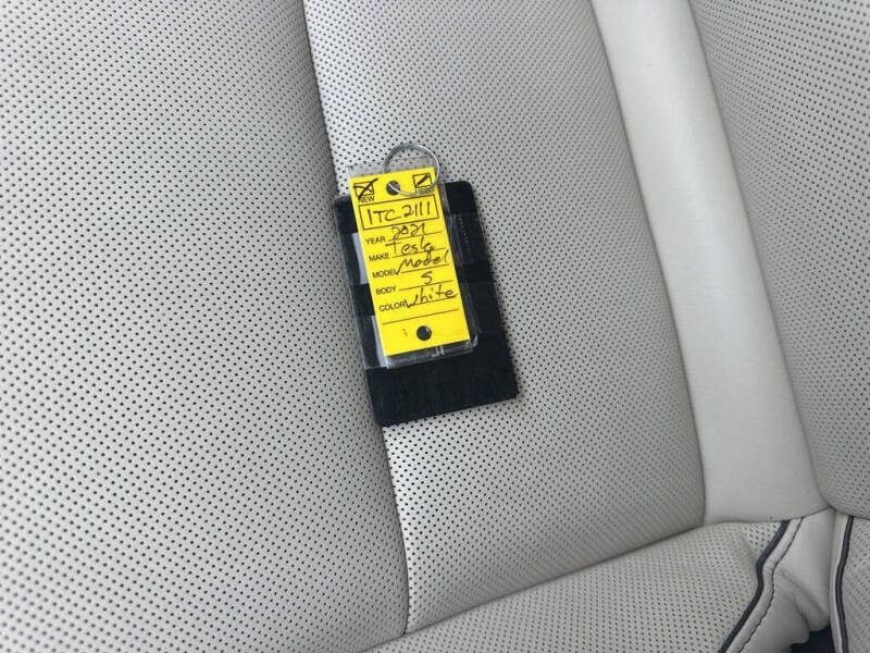 2021 Tesla Model S Plaid