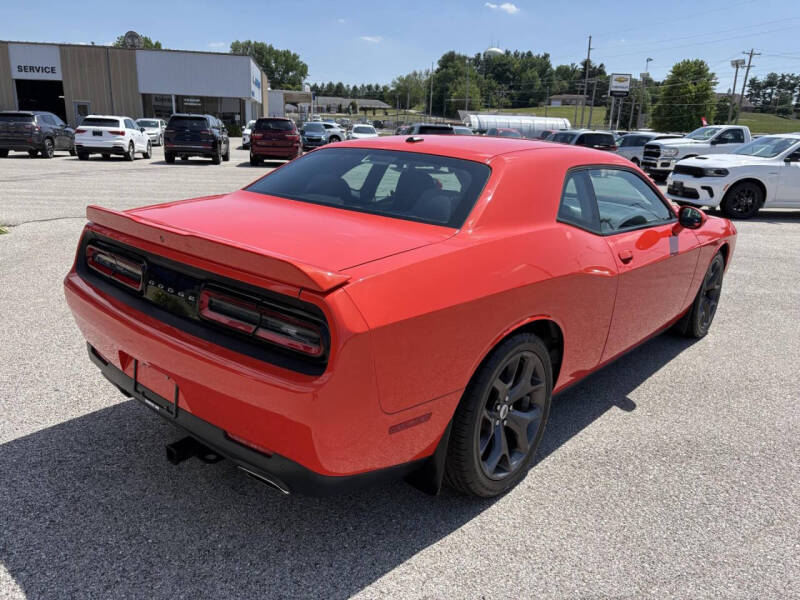 2017 Dodge Challenger SXT