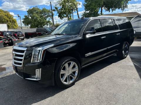 2019 Cadillac Escalade ESV for sale at Auto Selection Inc. in Houston TX