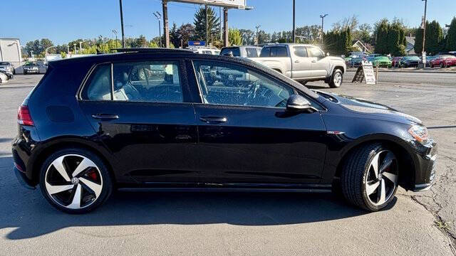 2019 Volkswagen Golf GTI SE