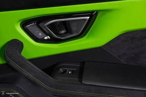 2024 Lamborghini Urus S