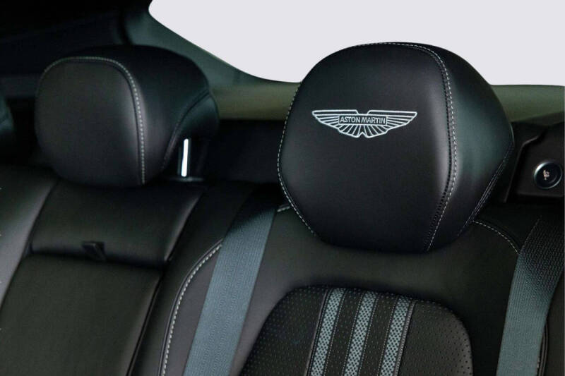 2026 Aston Martin DBX 707