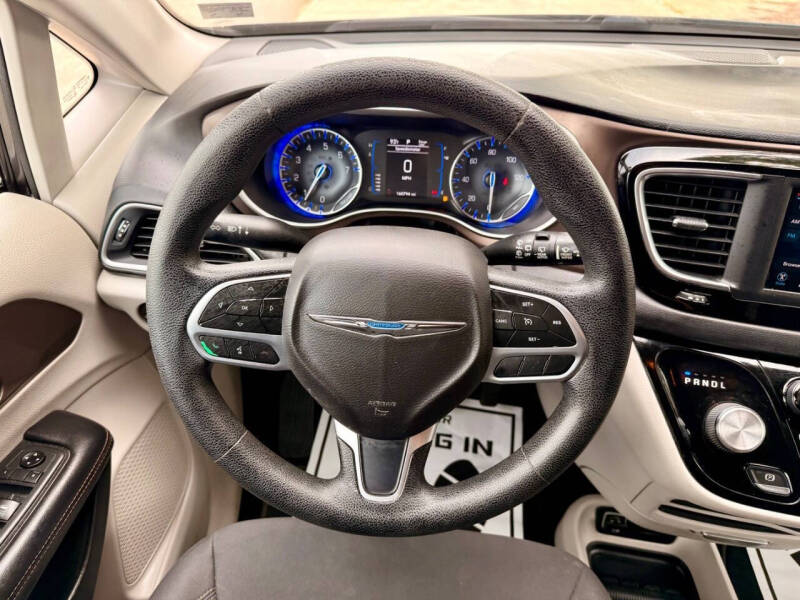 2019 Chrysler Pacifica L