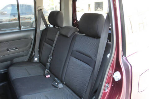 2005 Scion xB