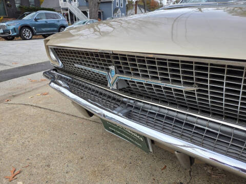 1966 Ford Thunderbird