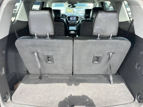 2020 GMC Acadia SLT