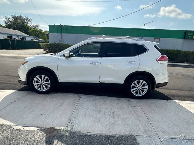 2015 Nissan Rogue SV