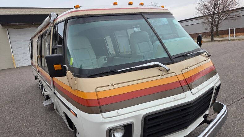 1976 GMC Motorhome 26'