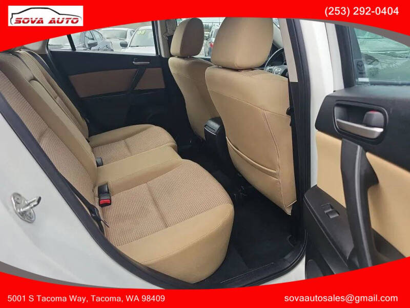 2013 Mazda MAZDA3 i Touring