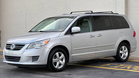 2011 Volkswagen Routan for sale at Carland Auto Sales INC. in Portsmouth VA