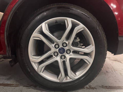 2017 Ford Edge Titanium