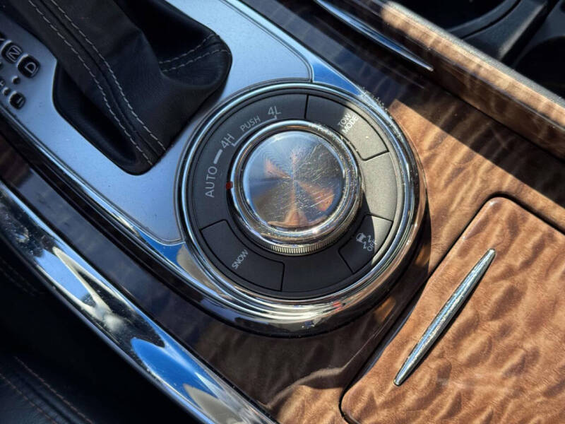 2017 Nissan Armada