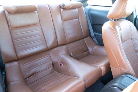 2011 Ford Mustang V6 Premium