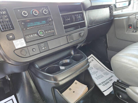 2017 GMC Savana 3500