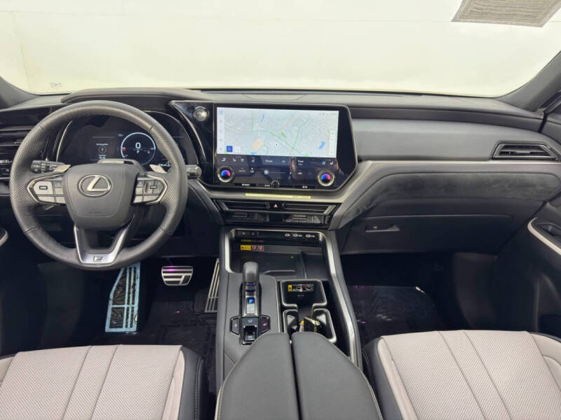 2024 Lexus TX 500h