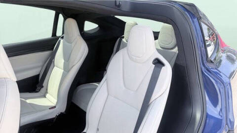 2022 Tesla Model X Plaid