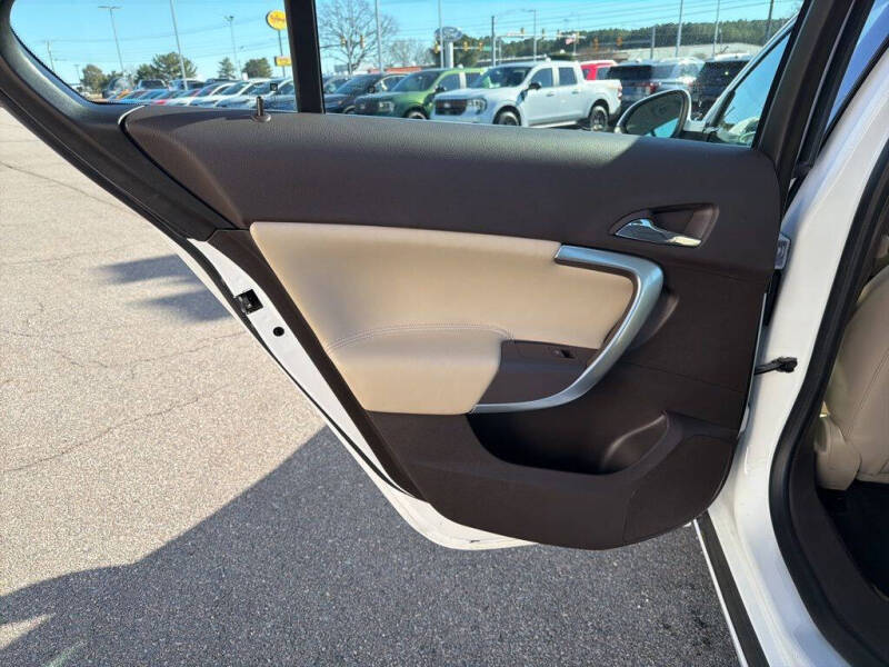 2017 Buick Regal Premium II