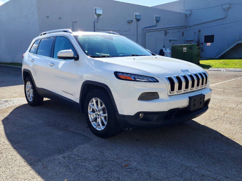 2016 Jeep Cherokee Latitude Altitude