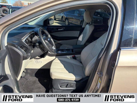 2021 Ford Edge Titanium