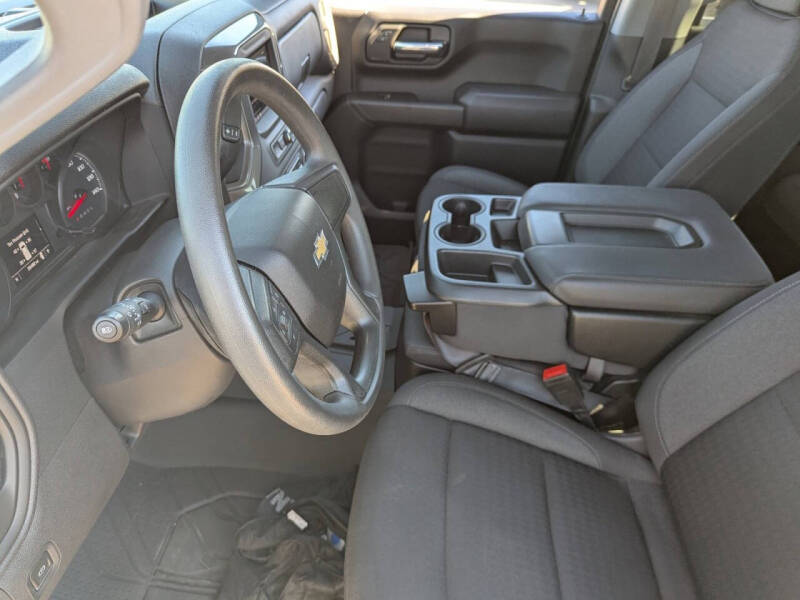 2023 Chevrolet Silverado 1500 Custom