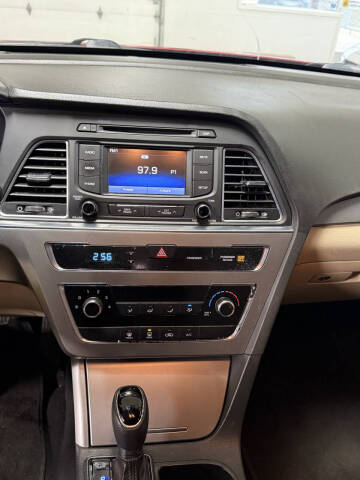 2015 Hyundai Sonata SE