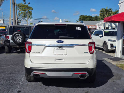 2017 Ford Explorer Platinum