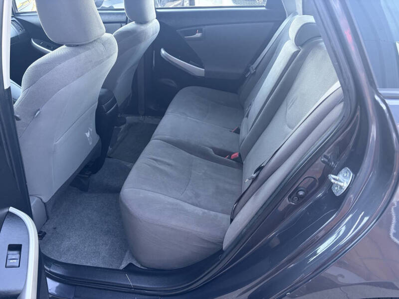 2014 Toyota Prius Two