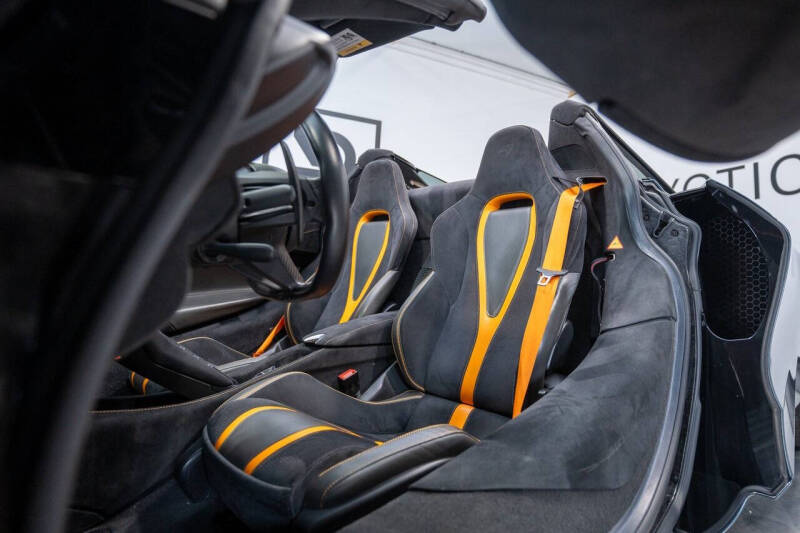 2020 McLaren 720S Spider