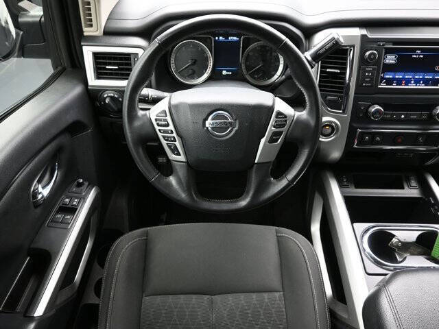 2019 Nissan Titan SV