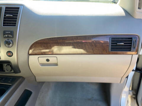 2010 Nissan Armada Platinum