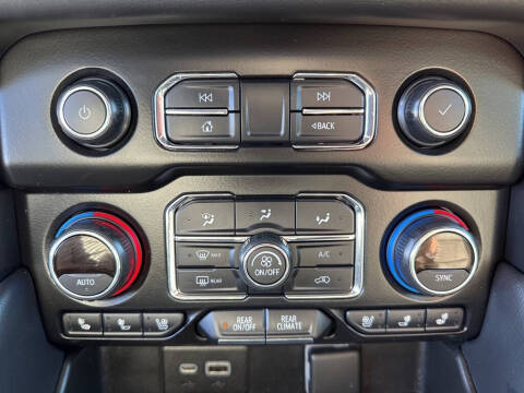 2021 Chevrolet Suburban High Country