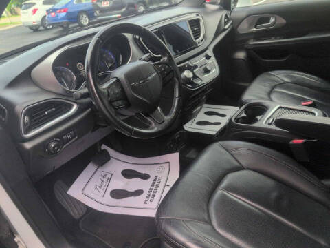 2018 Chrysler Pacifica Touring L Plus