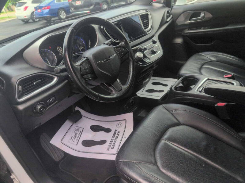 2018 Chrysler Pacifica Touring L Plus